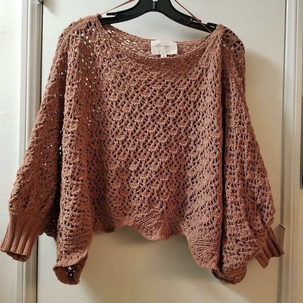 Cropped knit swater 3/4 sleeve